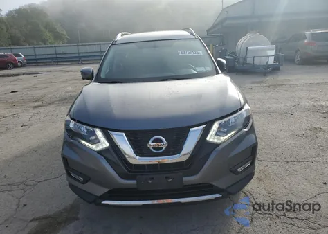 2017 Nissan Rogue S z USA, uszkodzony, nr VIN KNMAT2MV7HP540977